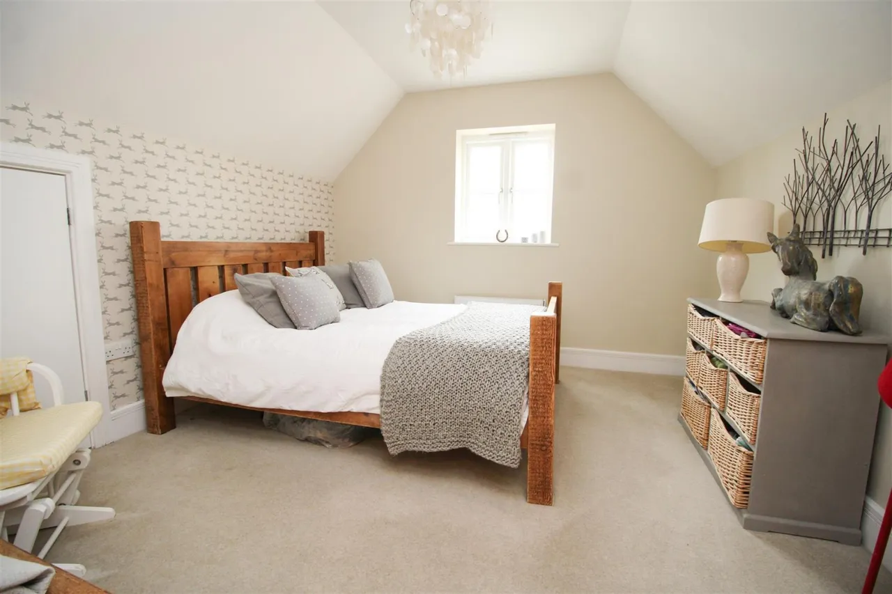Mulberry Gardens, Old Harlow, CM17, photo 13