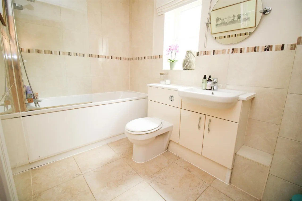 Mulberry Gardens, Old Harlow, CM17, photo 16