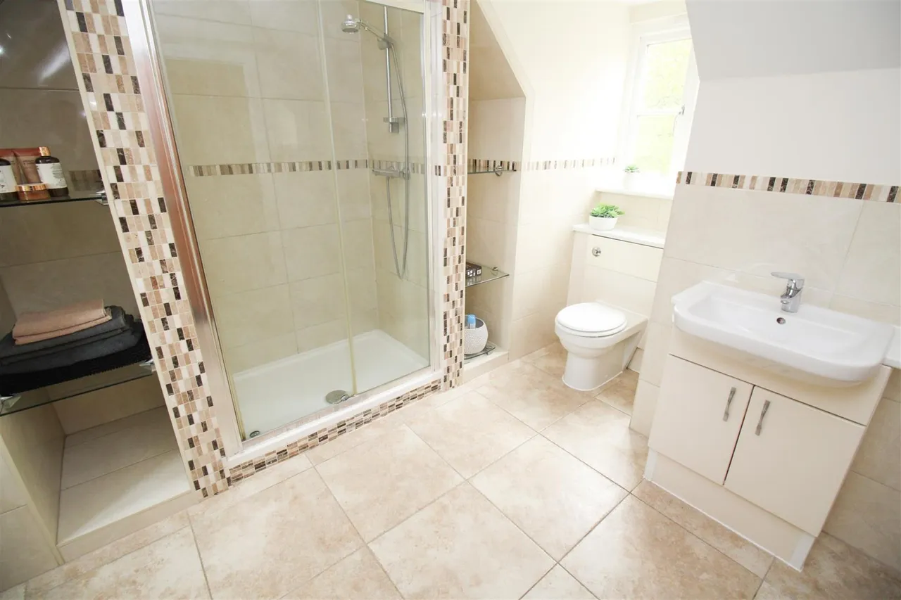 Mulberry Gardens, Old Harlow, CM17, photo 15