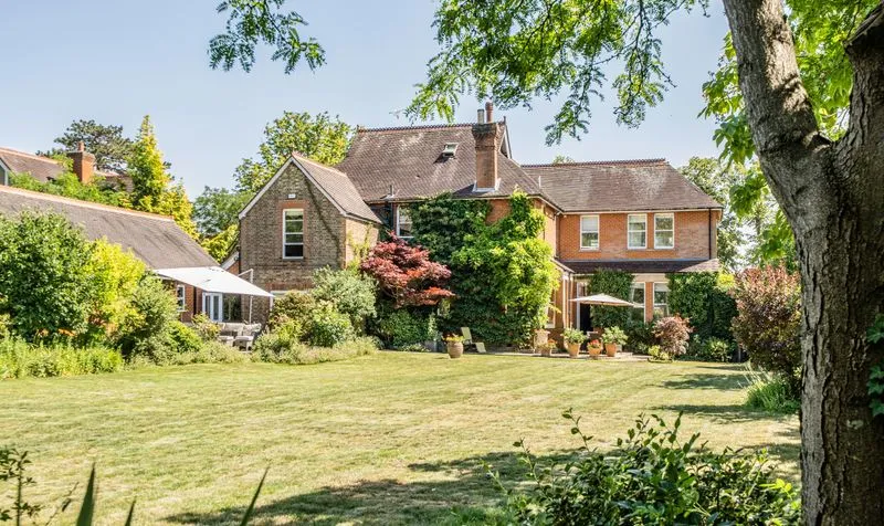Highfields, Ashtead, KT21, photo 23