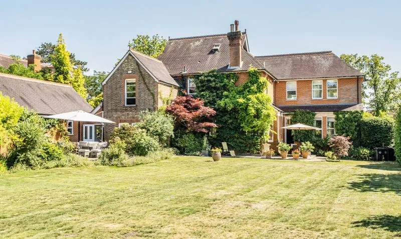 Highfields, Ashtead, KT21, photo 24