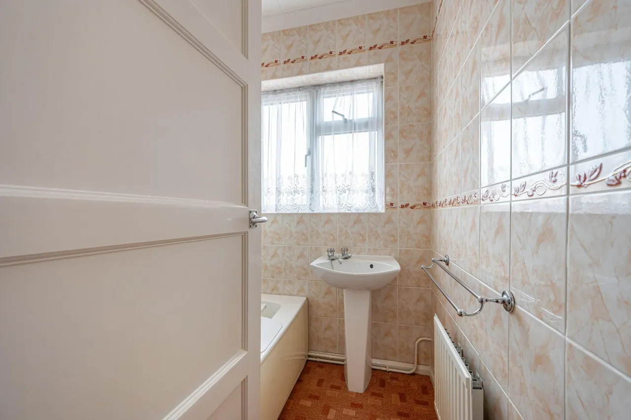 Peck Avenue, Boston, PE21, photo 16