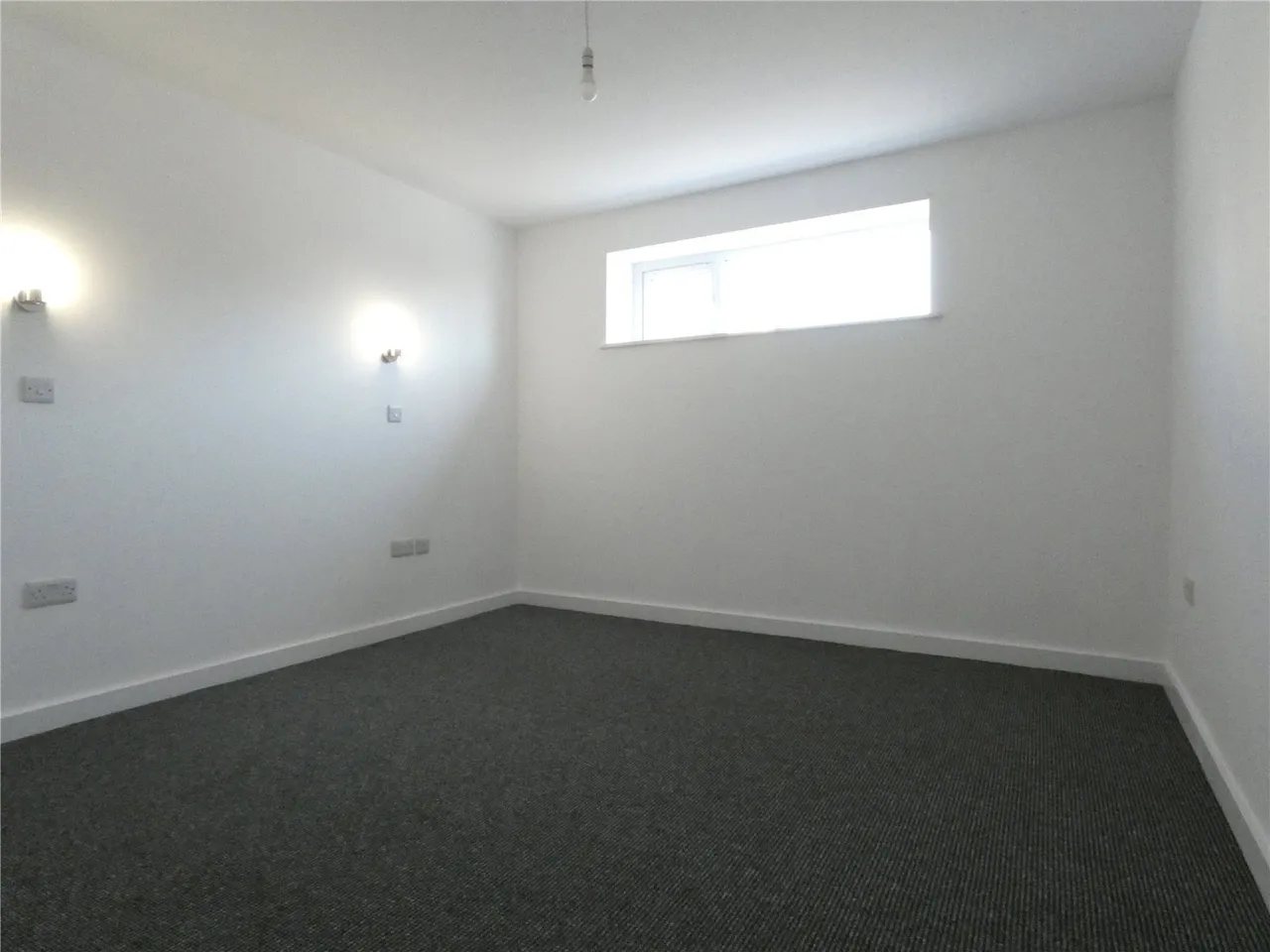 Wesley Street, Caernarfon, LL55, photo 4
