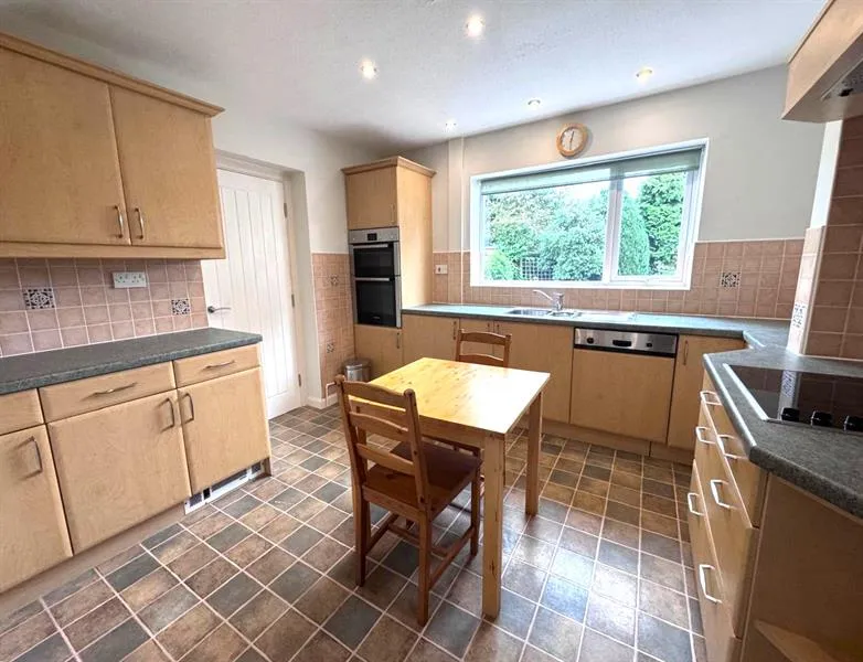 Glebelands Road, Knutsford, photo 7