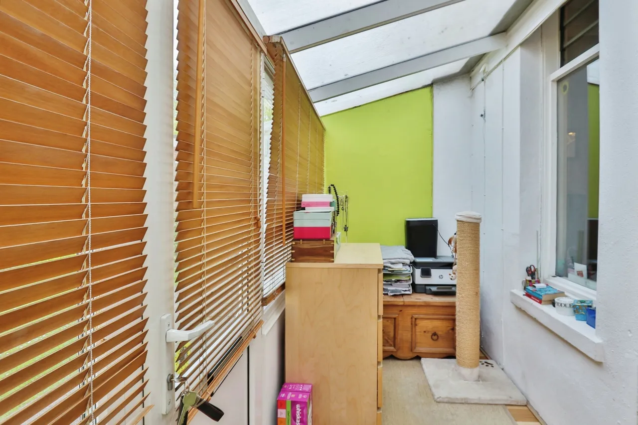 Glen Road, Bournemouth, BH5, photo 9