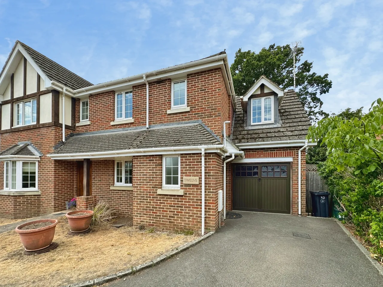 3 bed house for sale — Blenheim Place, Camberley, Surrey, GU15 2SS