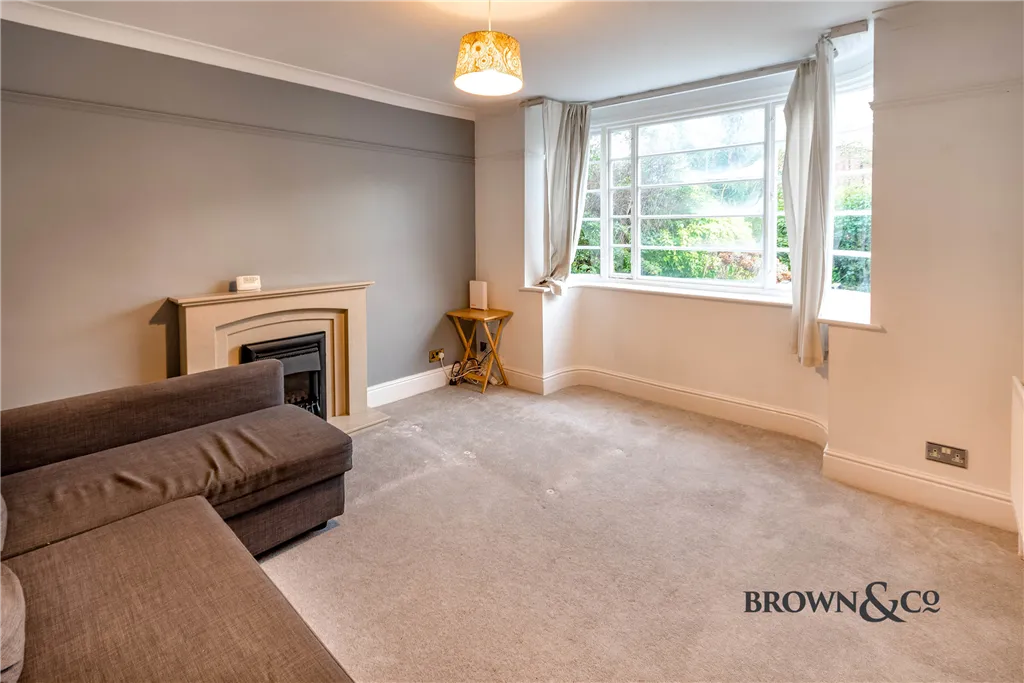 Grove Coach Road, Retford, photo 7