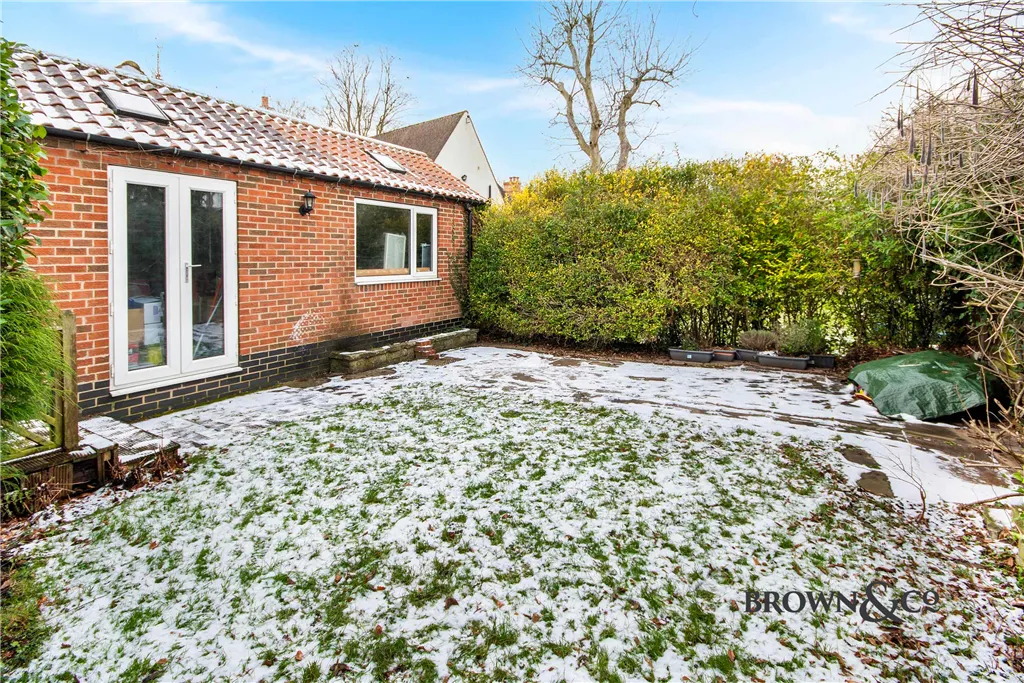 Grove Coach Road, Retford, photo 13