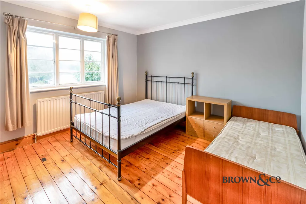 Grove Coach Road, Retford, photo 10