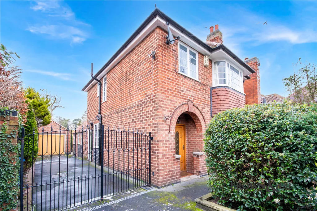 3 bed house for sale, Grove Coach Road, Retford