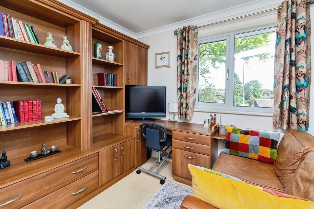 Park Road, NEWCASTLE, Staffordshire, ST5, photo 15