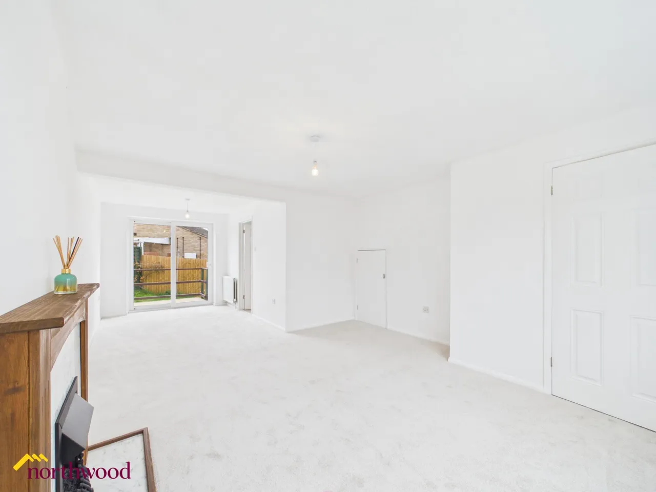 Blenheim Rise, Kings Sutton, OX17, photo 2