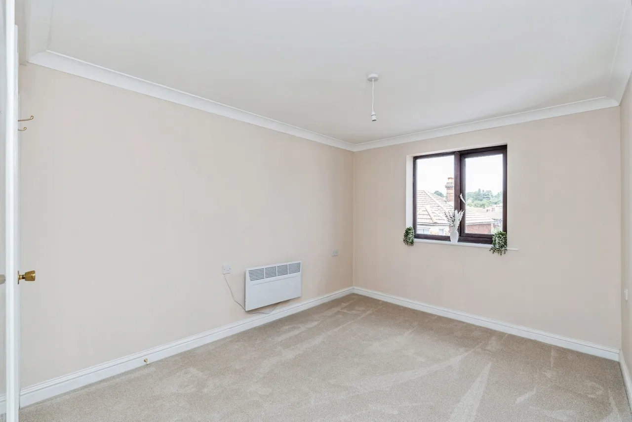 Whitworth Road, Southampton, SO18, photo 9