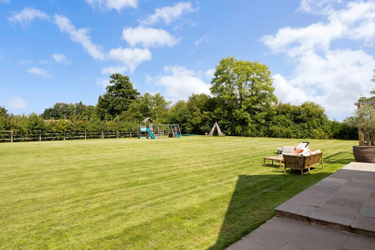 Tibbs Court Lane, Brenchley, TN12, photo 9