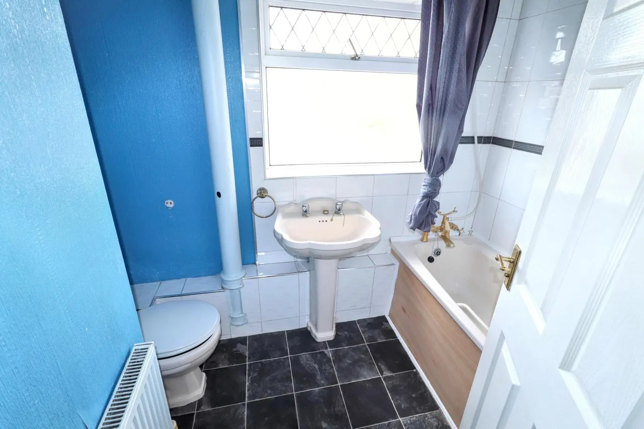 Rose Lane, Pinchbeck, PE11, photo 10