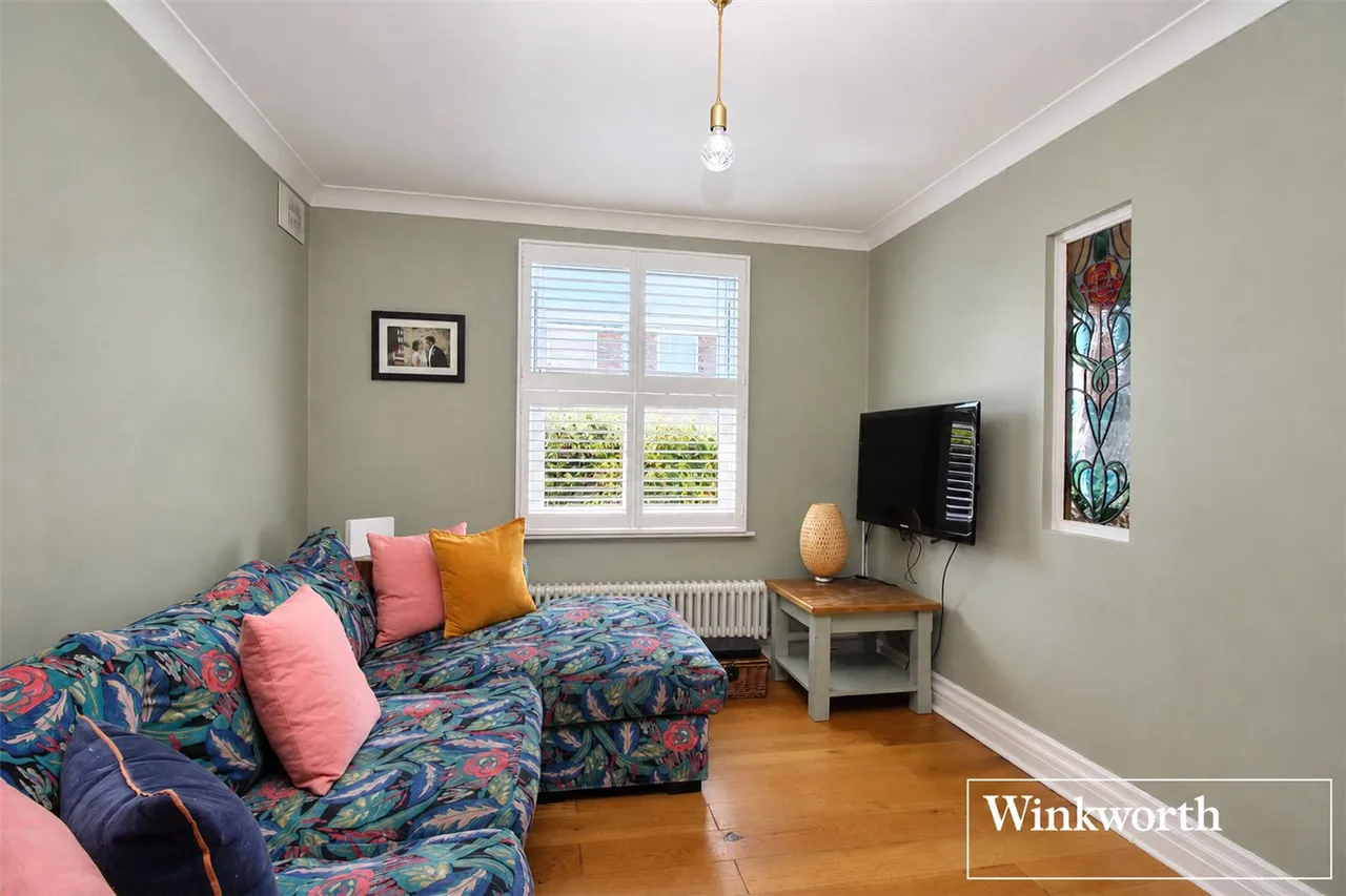 Drayton Road, Borehamwood, Hertfordshire, WD6, photo 10