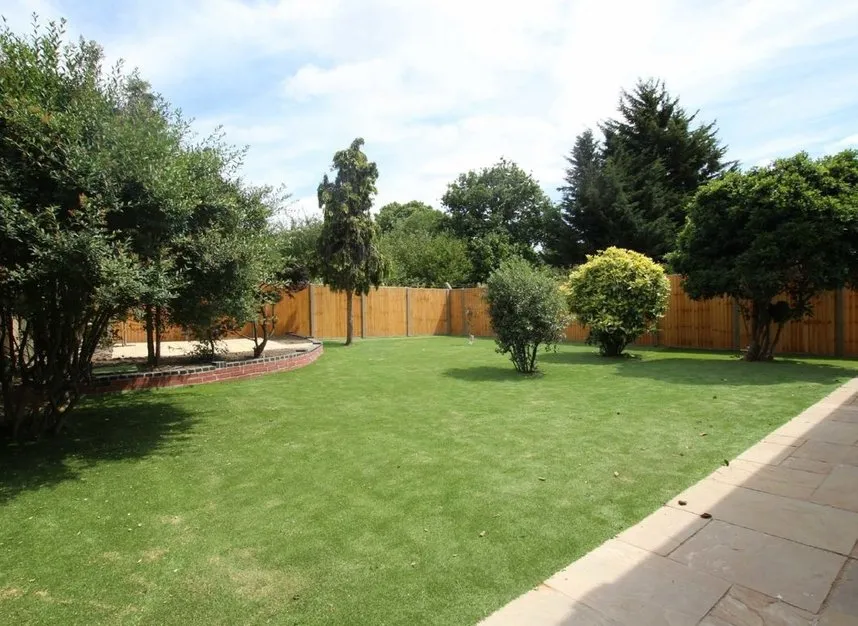 Cheyne Walk, Hendon, NW4, photo 9