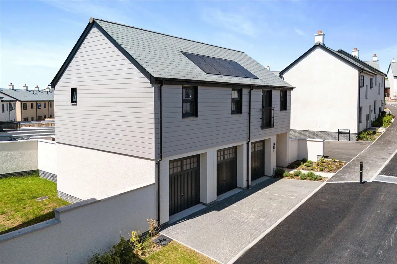 2 bed house for sale, Trevemper Road, Newquay, TR7