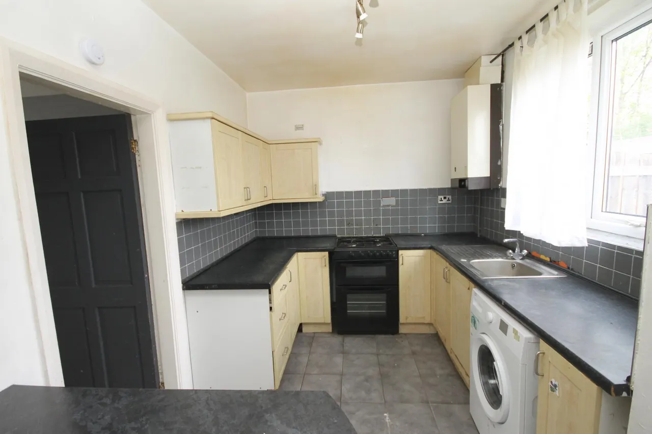 Southey Crescent, Southey Green, S5, photo 6
