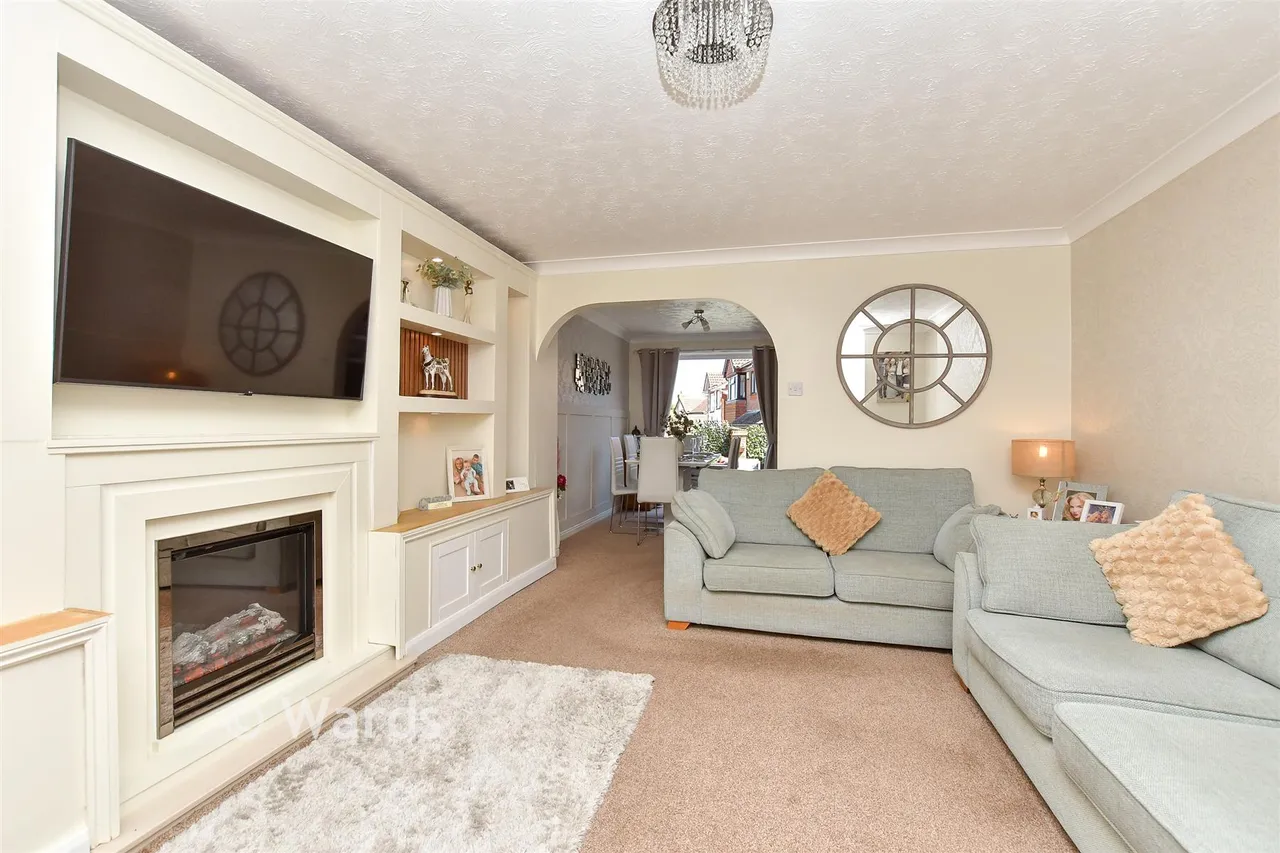 Mills Close, Minster On Sea, ME12, photo 6