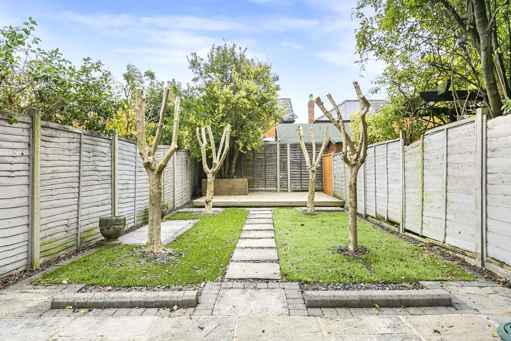 Ecton Road, Addlestone, KT15, photo 24