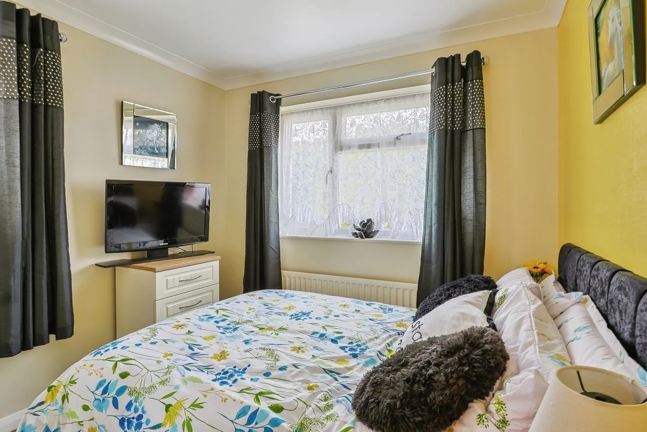 Queens Park Avenue, Bournemouth, BH8, photo 12