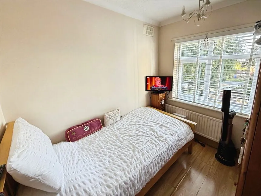 Thorne Road, Wheatley Hills, DN2, photo 16