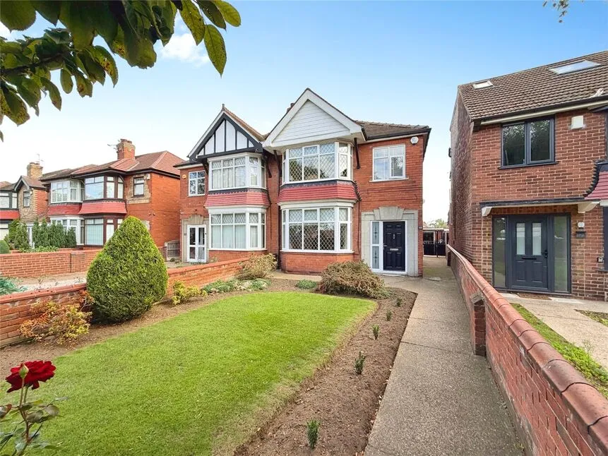 3 bed house for sale, Thorne Road, Wheatley Hills, DN2