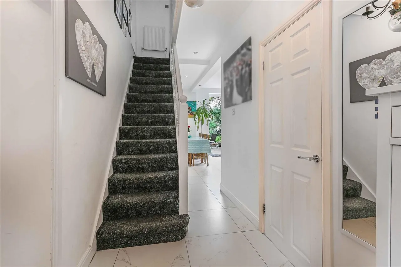 Cheam Road, Ewell Village, KT17, photo 8