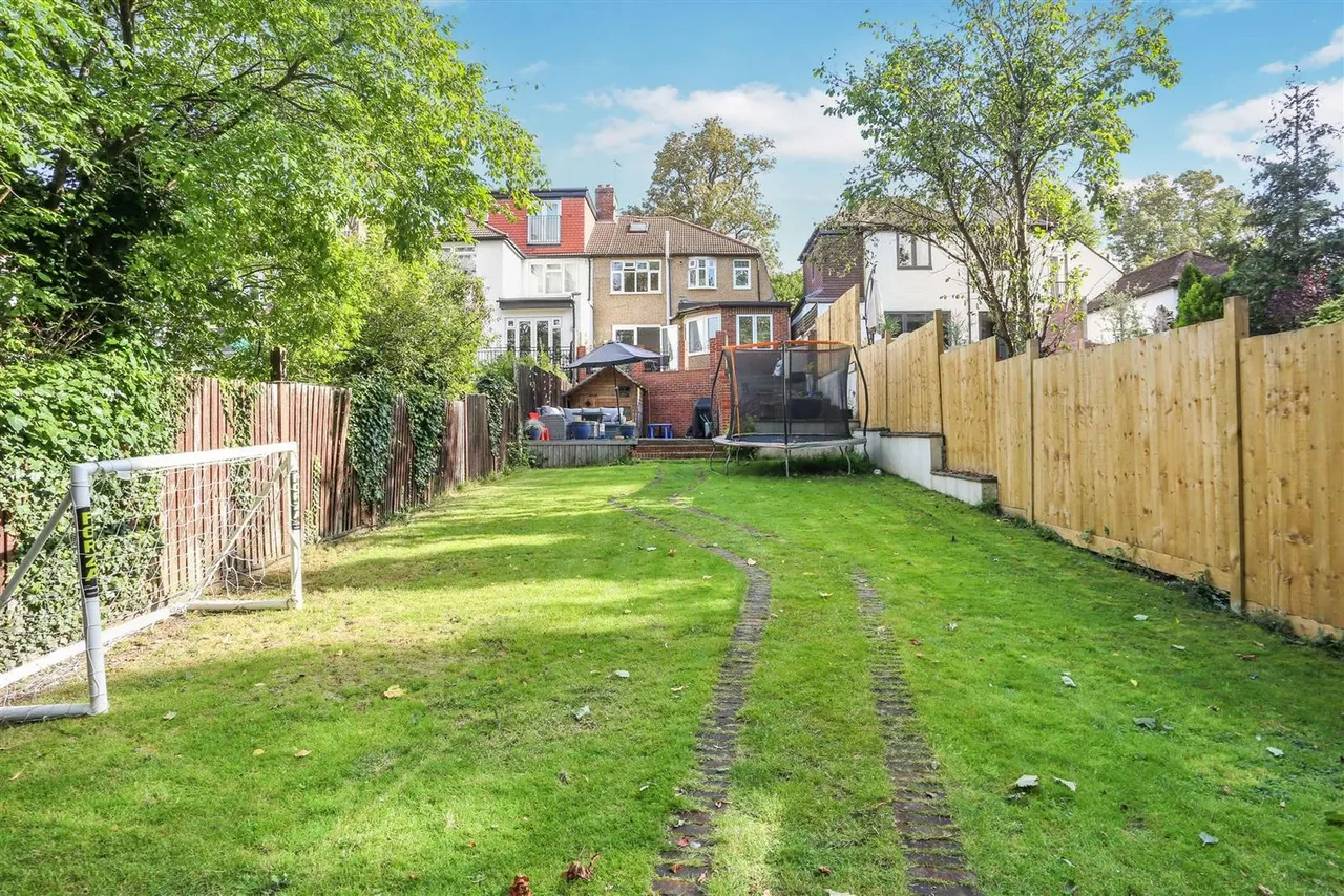 Cheam Road, Ewell Village, KT17, photo 9