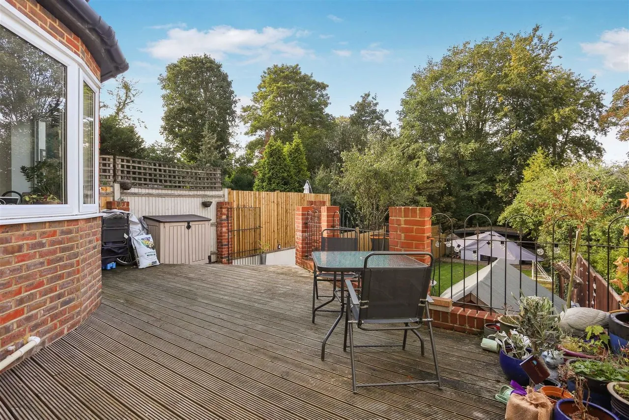 Cheam Road, Ewell Village, KT17, photo 11