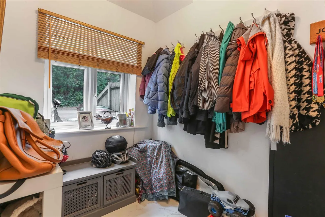Cheam Road, Ewell Village, KT17, photo 25