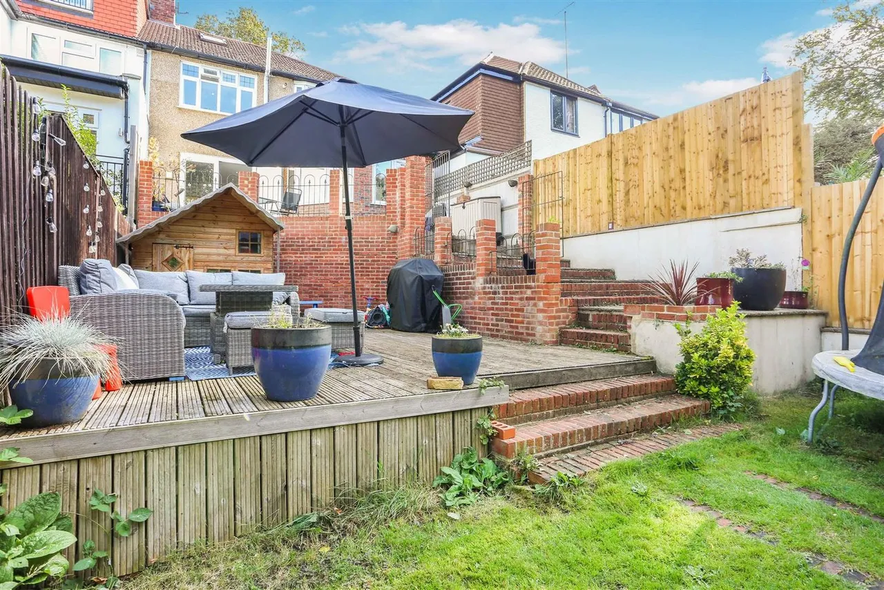 Cheam Road, Ewell Village, KT17, photo 12