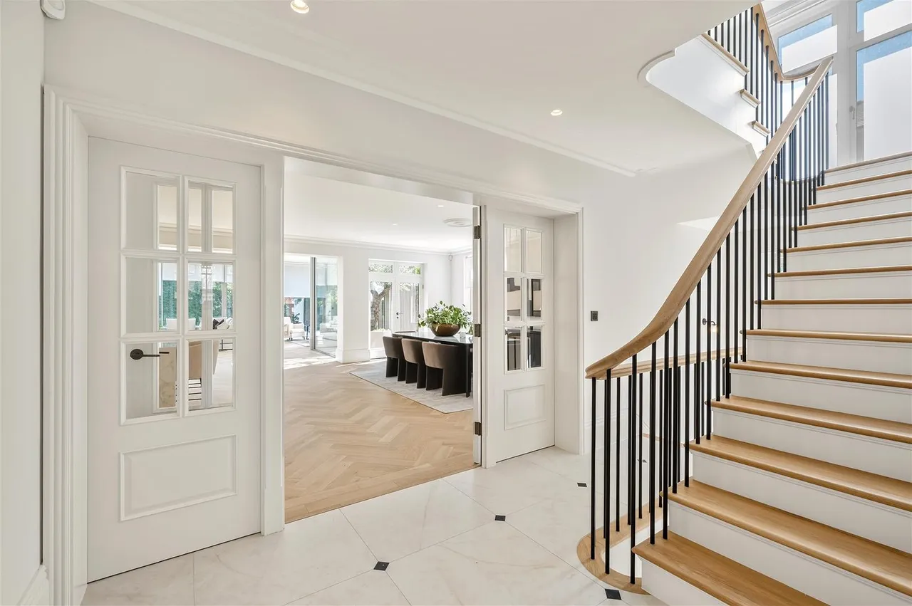 Ridgway Gardens, London SW19 4SZ, photo 6