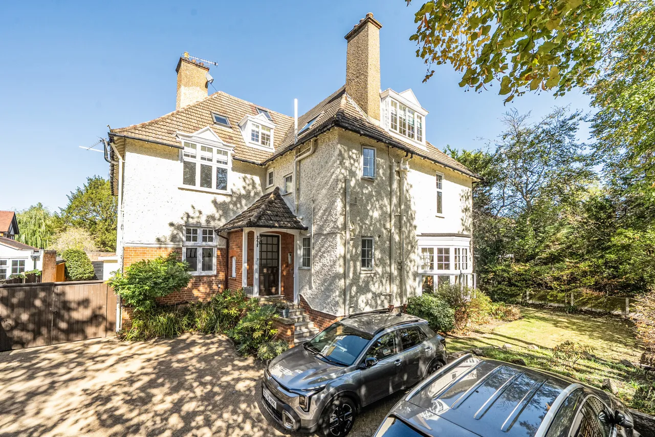3 bed flat for sale, Park Hill, BR1