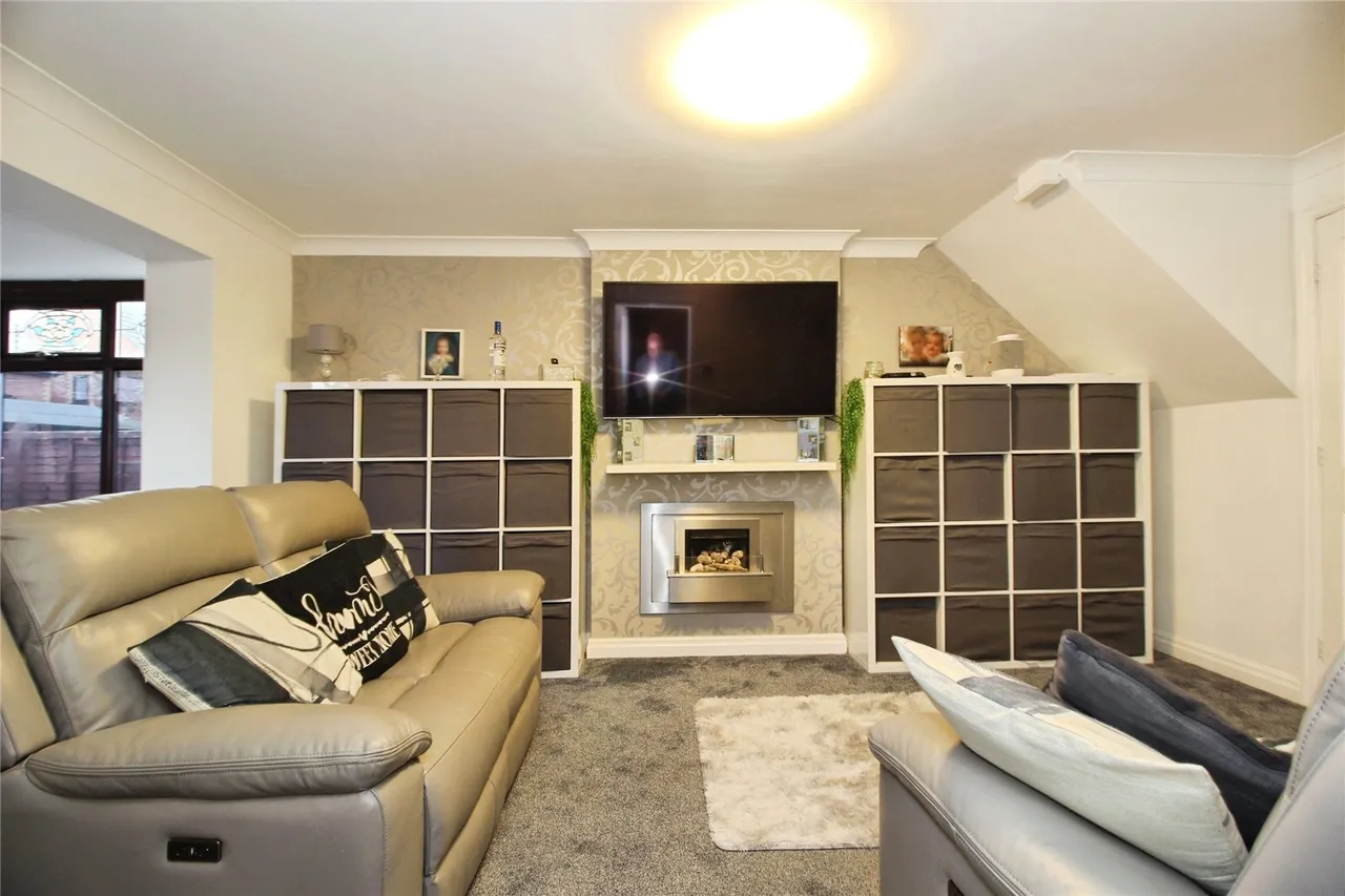 Raylands Lane, LEEDS, West Yorkshire, LS10, photo 5