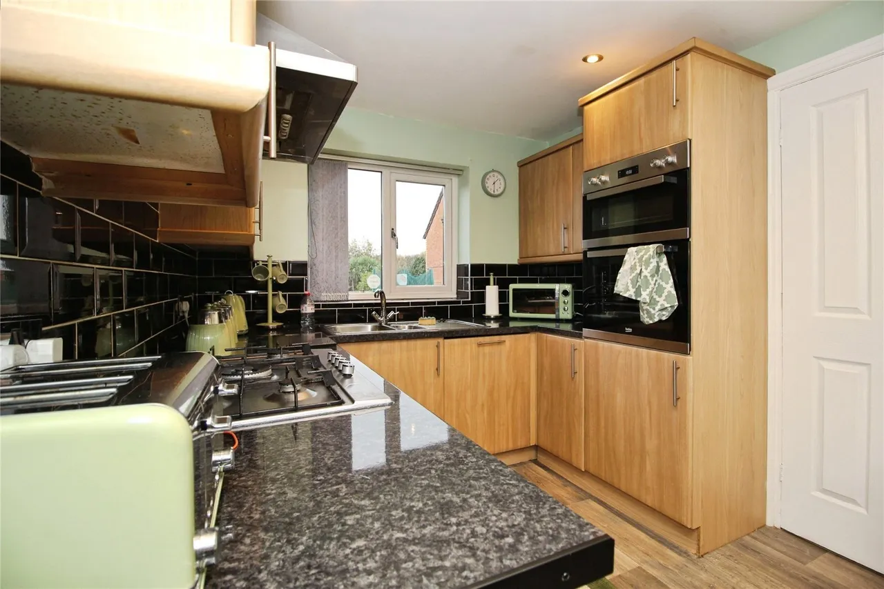 Raylands Lane, LEEDS, West Yorkshire, LS10, photo 14