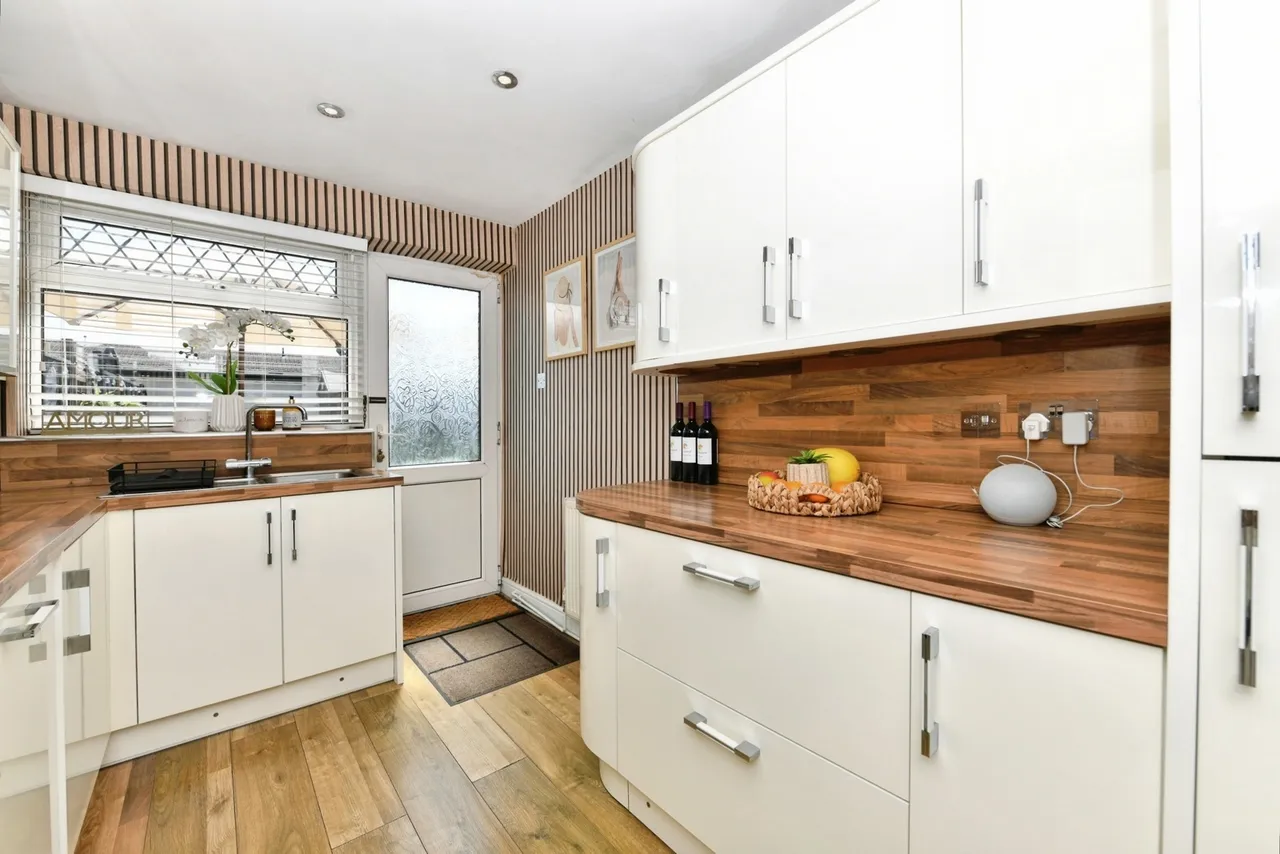 Philippa Close, Bristol, BS14, photo 6