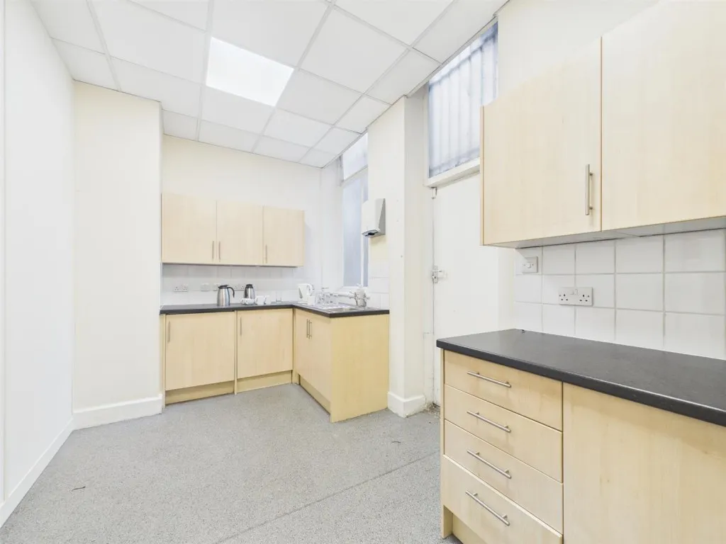 High St, Bristol, BS1 2AW, photo 14