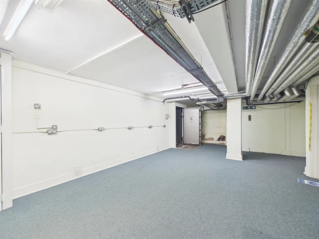 High St, Bristol, BS1 2AW, photo 13