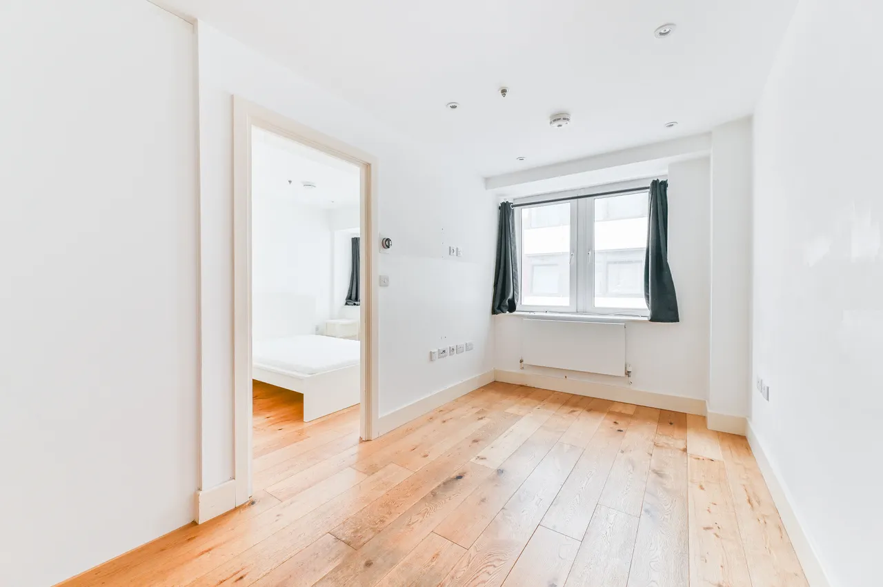 Flat 54, Green Dragon House, 64-70 High Street, Croydon, photo 10