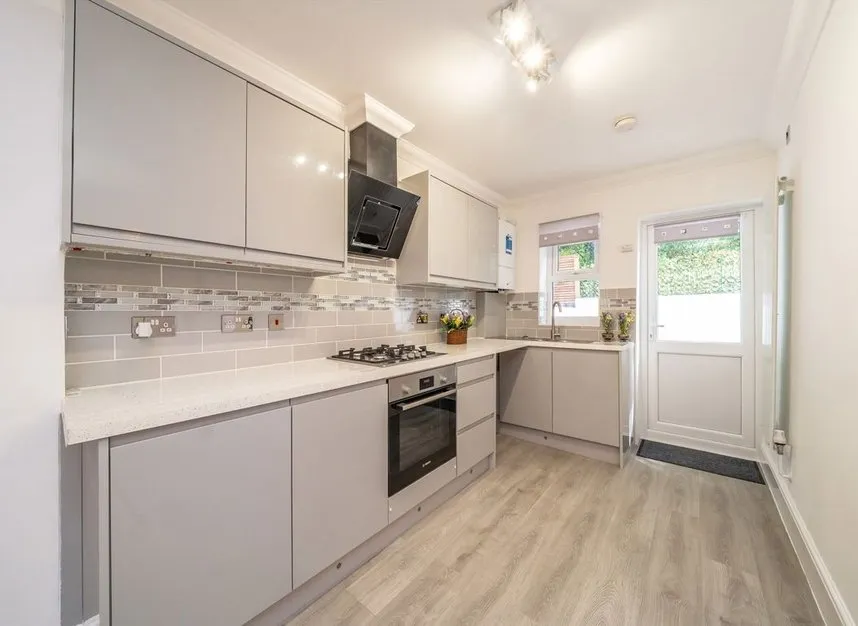 Fountain Road, Tooting, SW17, photo 2