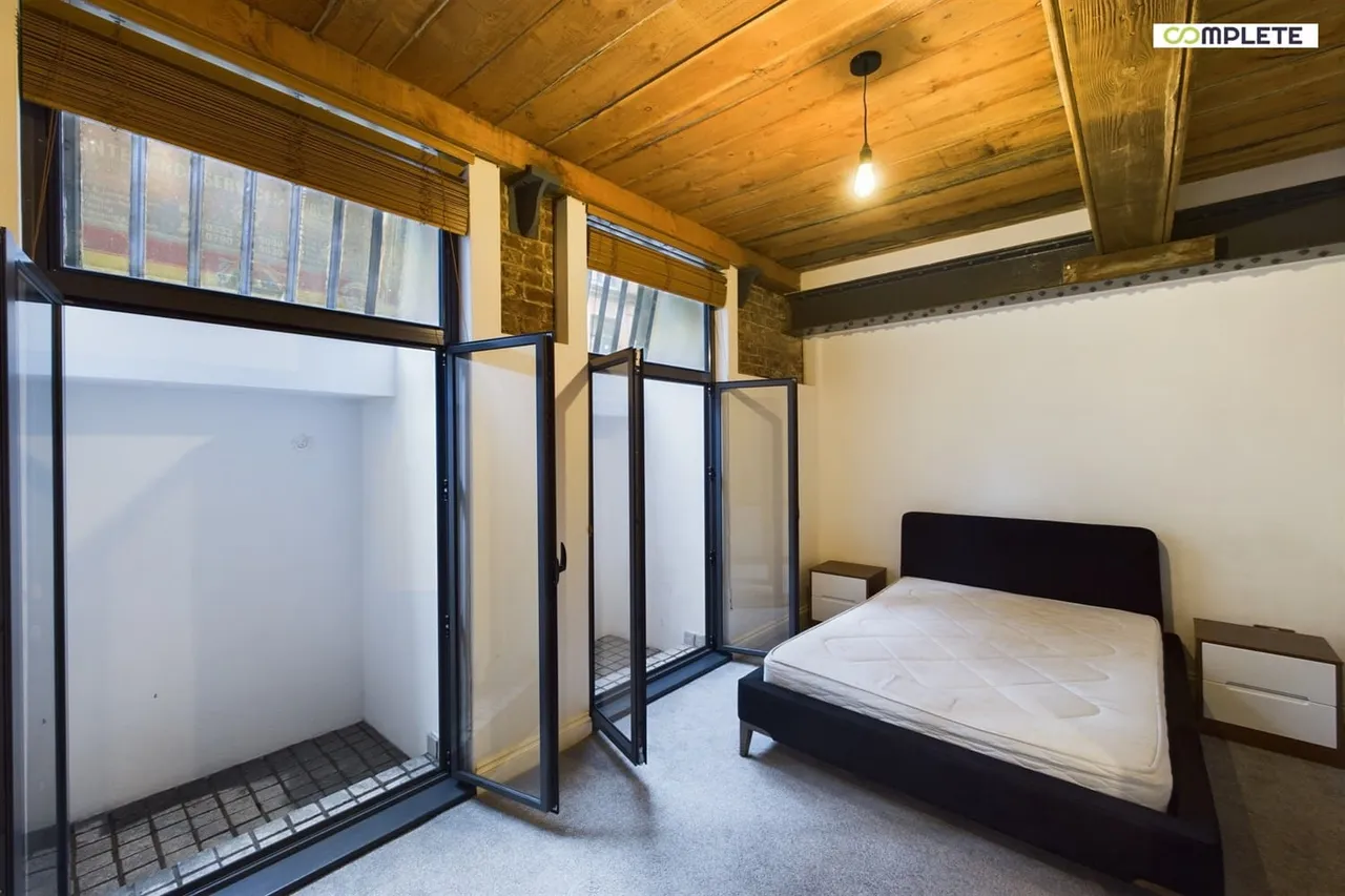 1 bed flat for sale, Harter Street, Manchester, M1