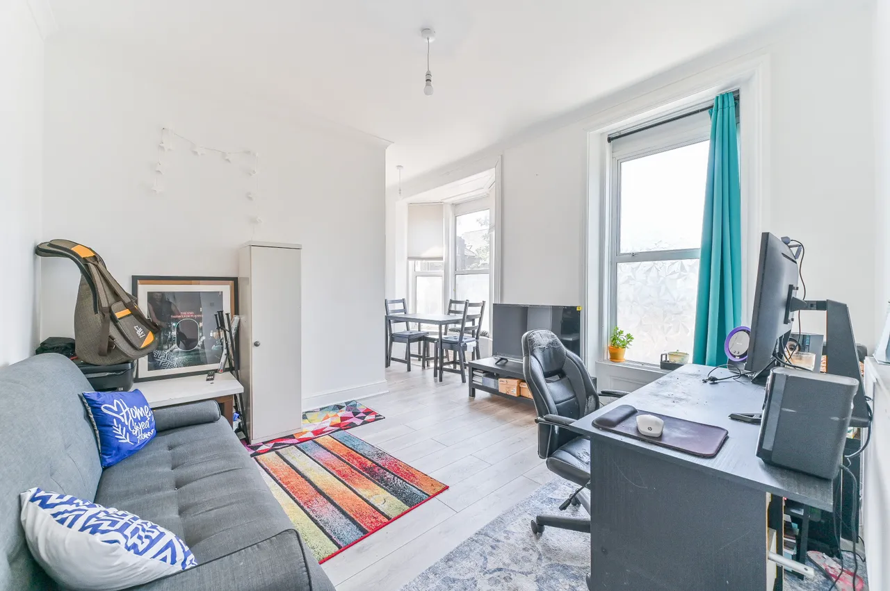 Flat E, 51-53 Anerley Road, London, photo 2
