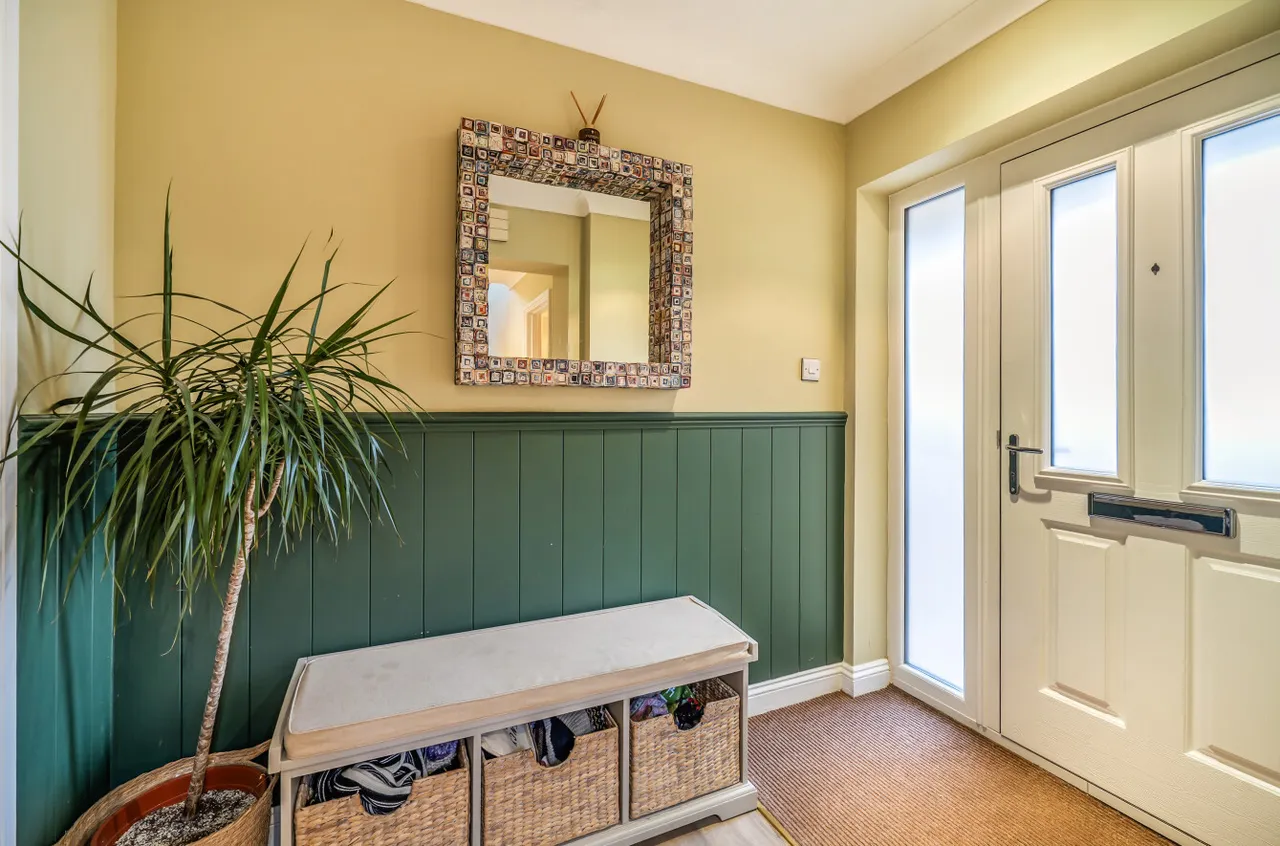 Hutton Road, Ash Vale, Surrey, GU12 5EY, photo 10
