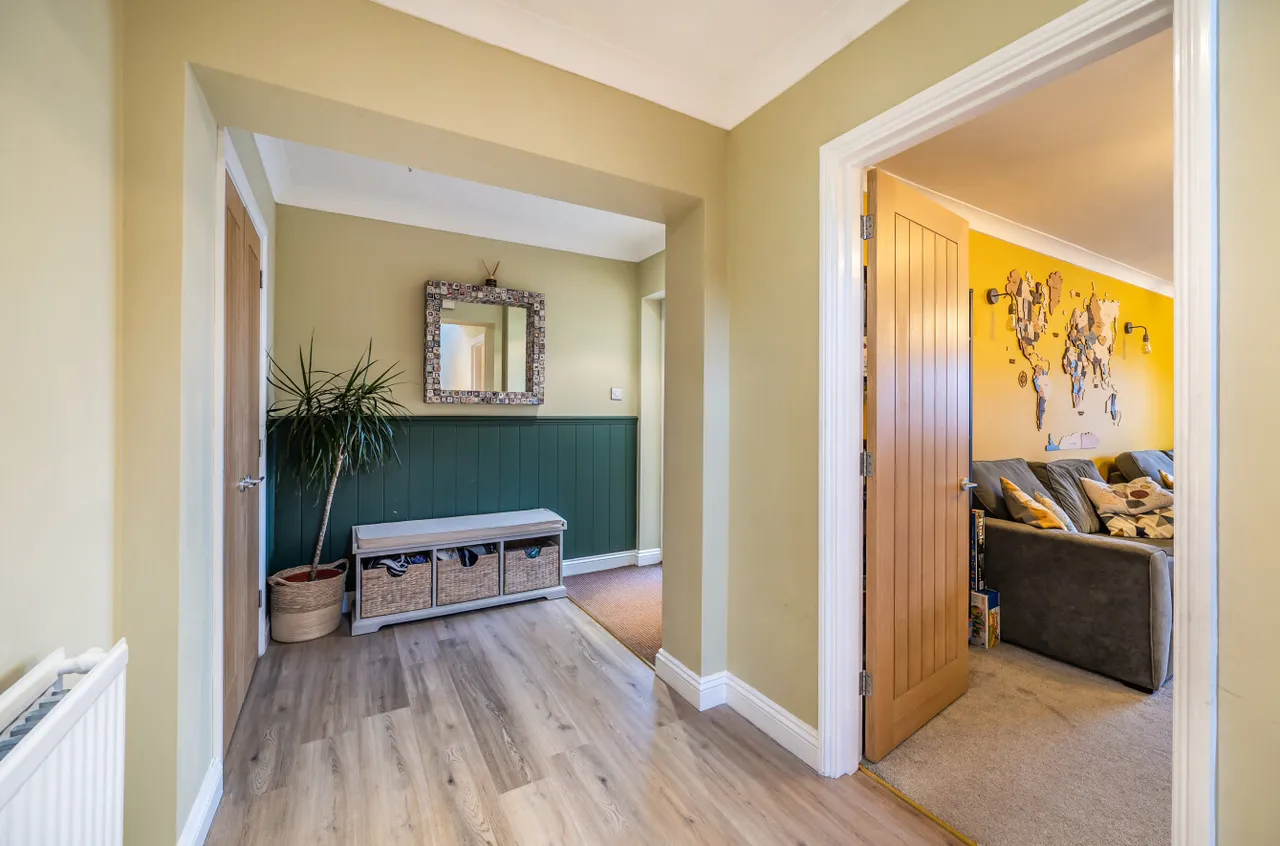 Hutton Road, Ash Vale, Surrey, GU12 5EY, photo 11