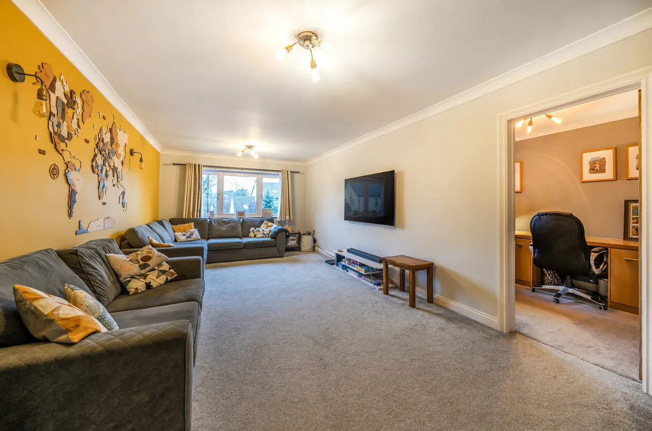 Hutton Road, Ash Vale, Surrey, GU12 5EY, photo 5