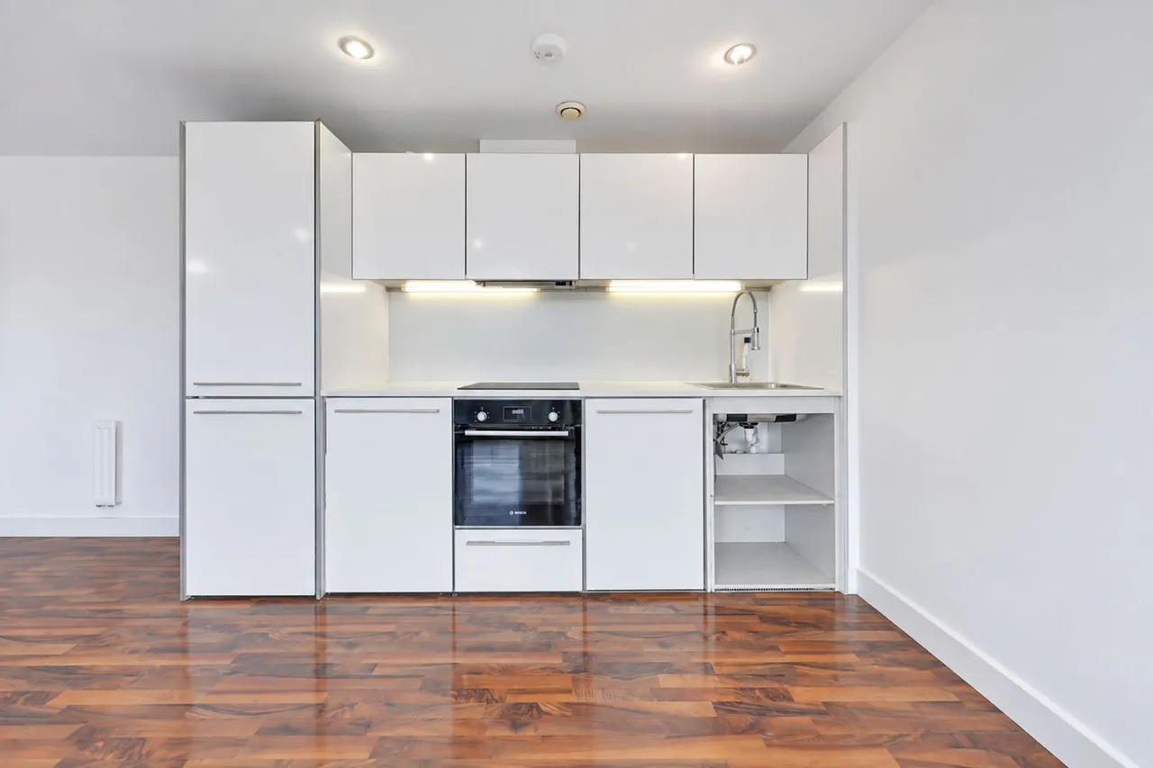 Hillside, London, NW10, photo 3