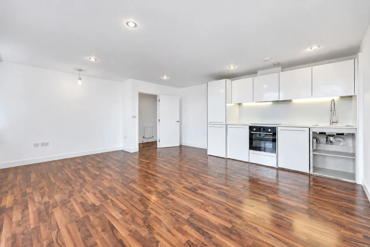 Hillside, London, NW10, photo 5