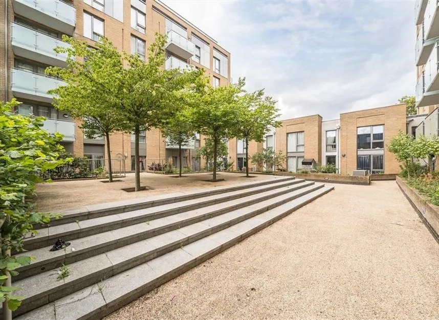 Robsart Street, Stockwell, SW9, photo 6